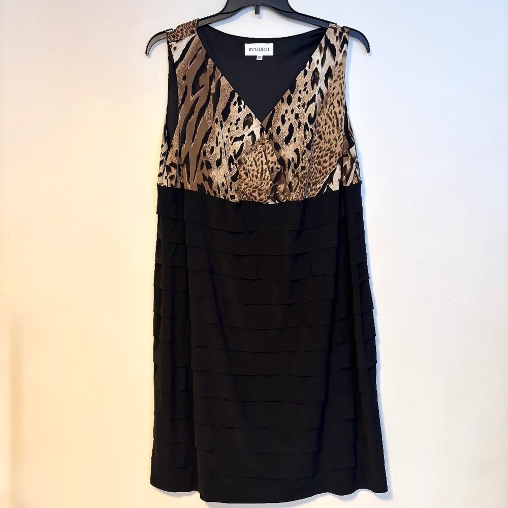Studio I V Neck Leopard Tiered Bottom Sheath Cocktail Dress Womens Size 20 W